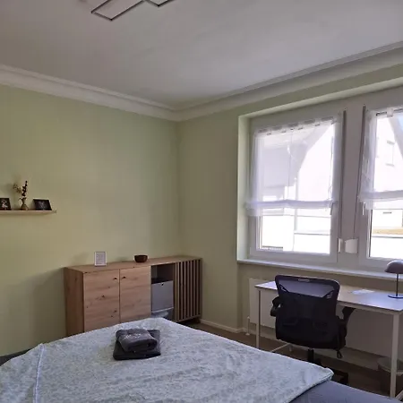 Auf Der Ried26 - Frisch Renoviertes, Charmantes Familien-appartement Mit 3 Schlafraeumen * Πφορτζχάιμ