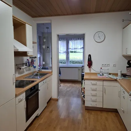 Auf Der Ried26 - Frisch Renoviertes, Charmantes Familien-appartement Mit 3 Schlafraeumen *