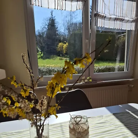 Auf Der Ried26 - Frisch Renoviertes, Charmantes Familien-appartement Mit 3 Schlafraeumen Pforzheim